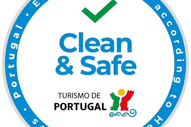 Faro Airport Transfers - Armação Pêra 4pax - Who Should Book This Service?