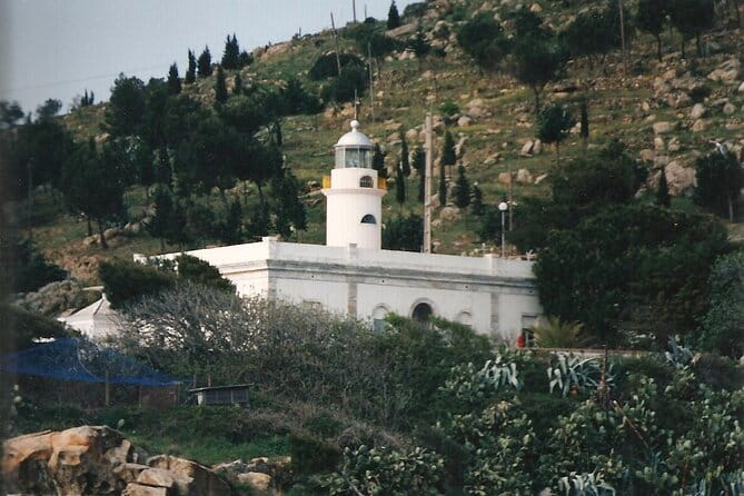 Fireworks from the boat in Roses Bay - Price and Logistics: Good Value for a Unique Night