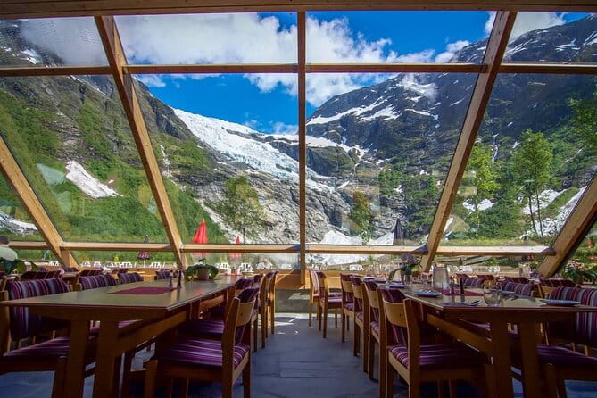 Fjord Cruise to Sognefjord and Bøyabreen Glacier - Exploring the Day: From Bergen to Fjærland and Back