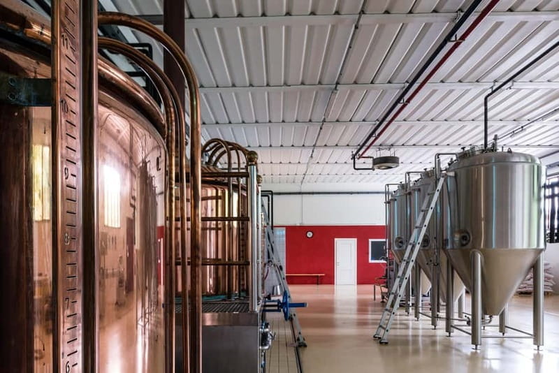 Follina: Visit to a craft brewery, 3 beers and local specialities ITA - Entering Follinas Brewery: What to Expect