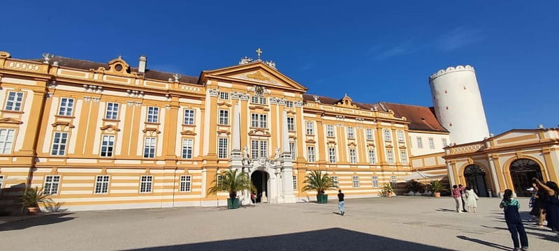 Following Mozarts Footsteps: Hallstatt, Salzburg & the Alps - Who Will Love This Tour?