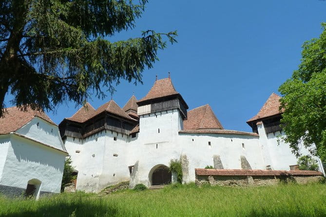 Fortified Church of Viscri and Sighisoara in Spanish (native Spanish guide). - Practicalities and Logistics