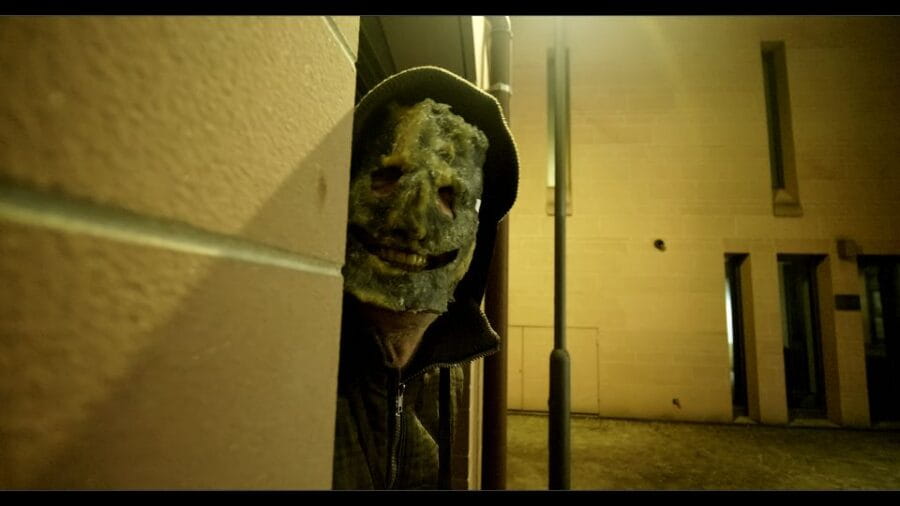 Frankfurt: Old Town Horror Stories Walking Tour in German - The Theatrical Element: Live Play and Storytelling