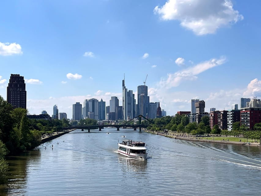 Frankfurt: Walking tour in German in private - just for you and your friends - Price and Overall Value