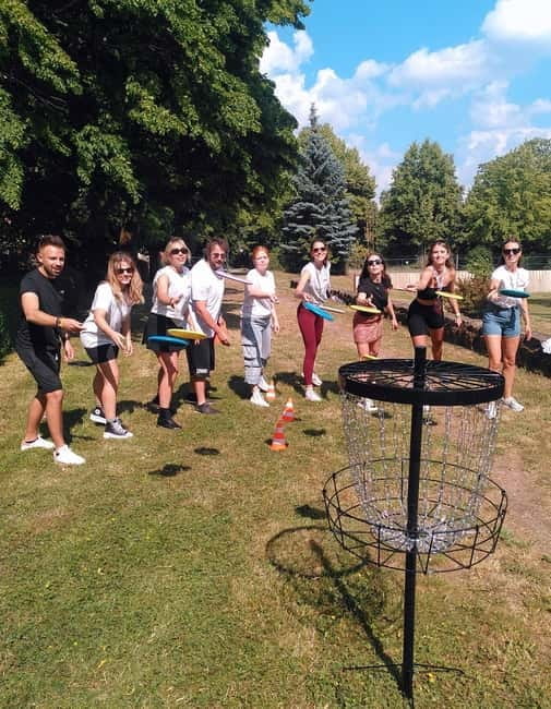 Frisbee golf / disc golf: Fun and games in a beautiful park in Leipzig - Who This Experience Is Perfect For