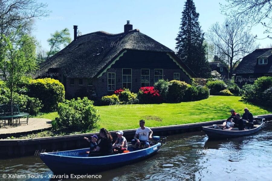 From Amsterdam: Private tour to Giethoorn with private boat - The Afsluitdijk: Dutch engineering marvel