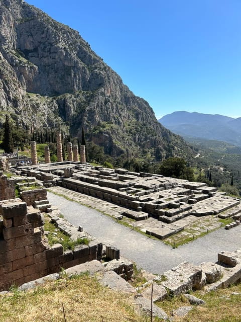 From Athens: Delphi and Arachova Private Tour - Price and Logistics: What to Keep in Mind