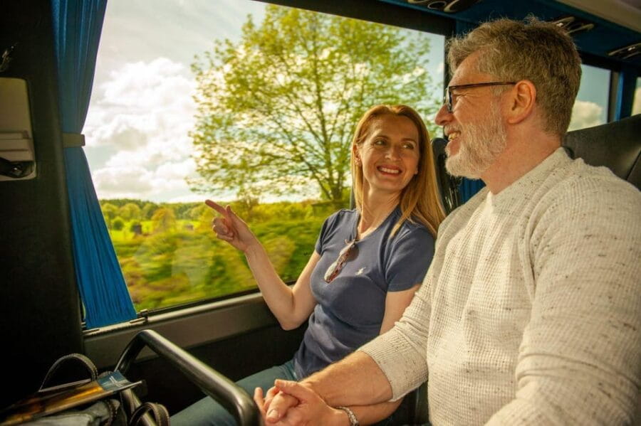 From Bath: Salisbury and the Jurassic Coast Small Group Tour - Cruising Along the Jurassic Coast: Durdle Door and Beyond