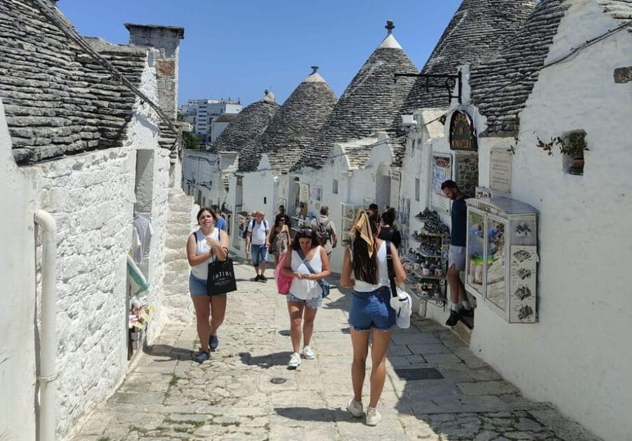 From Brindisi: Alberobello, Ostuni, Locorotondo, & Aperitif - Tasting Authentic Puglian Cuisine and Wine