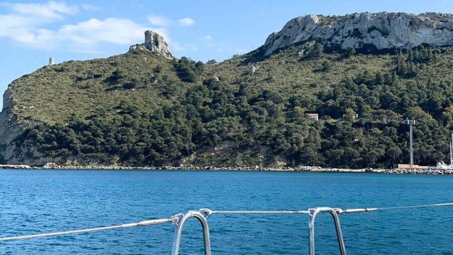 From Cagliari: Half-Day Sailing at Sella del Diavolo - The Boat and Equipment: Comfort and Safety