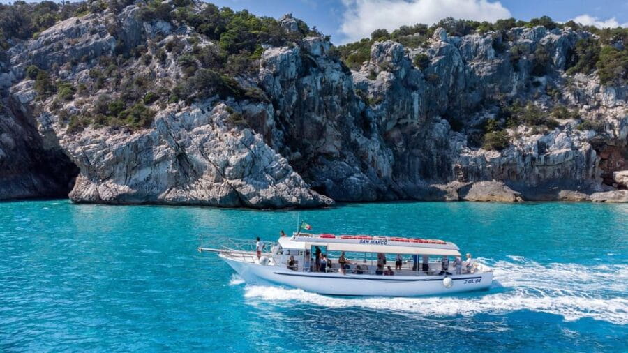 From Cala Gonone: motorboat trip in the Gulf of Orosei - Frequently Asked Questions
