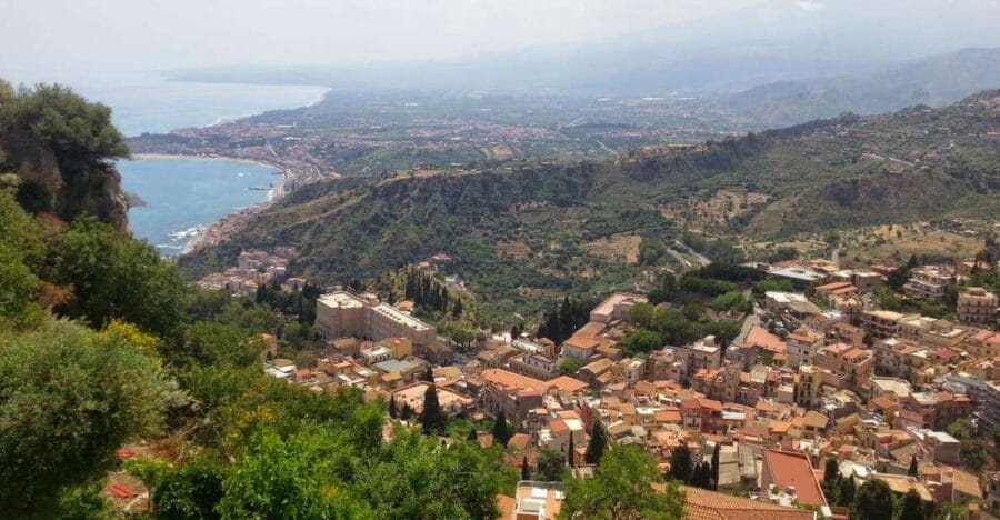 From Catania: Etna & Taormina Day Trip - Tasting Sicily’s Volcano-Influenced Flavors