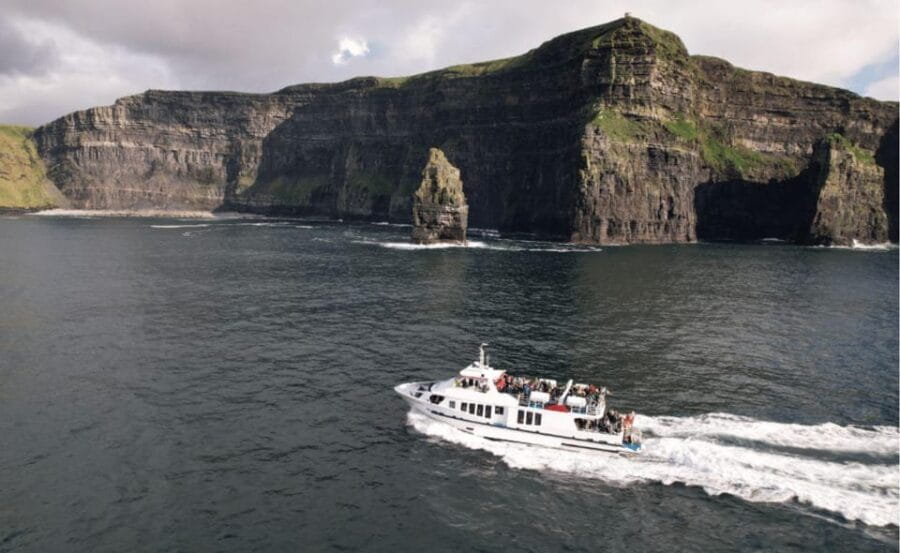 From Dublin: Cliffs of Moher, Boat Tour & Aillwee Cave - Starting at Molly Malone and the Drive to the Burren