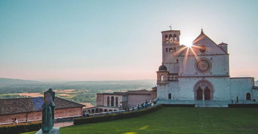 From Florence: Private Minivan Excursion to Assisi & Cortona - Why This Tour Works Well