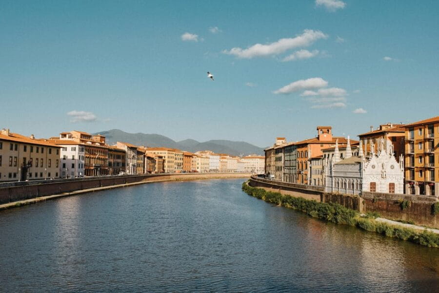 From Florence: Tour Pisa & Lucca by Minivan - The Cost and What You’re Getting