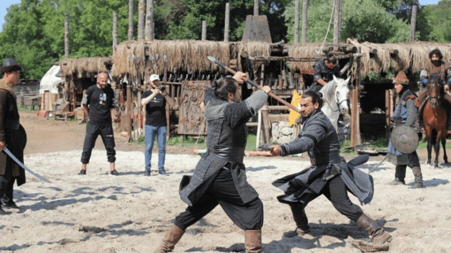 From Istanbul: Bozdag Film Plateau Day Trip with Lunch - Arriving at Bozdağ: A Natural and Cinematic Panorama