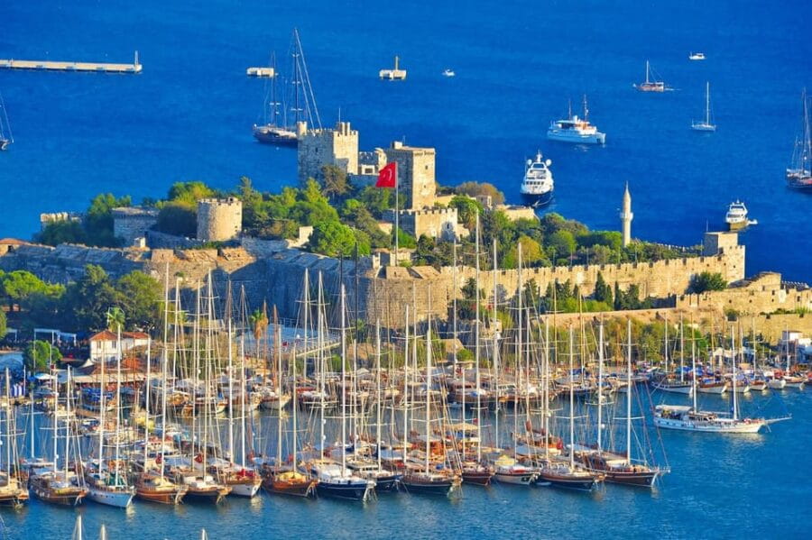 From Kos: Oriental Bus Tour Bodrum w/Roundtrip Ferry&Pickup - Arriving in Bodrum: First Impressions and Orientation