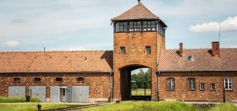 From Krakow: Auschwitz-Birkenau Guided Tour with Transfer - The Auschwitz I Experience: The Heart of the Memorial