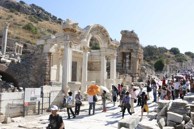 From Kusadasi Port: PRIVATE Highlights of Ephesus Tour - Why the Guide Makes the Difference
