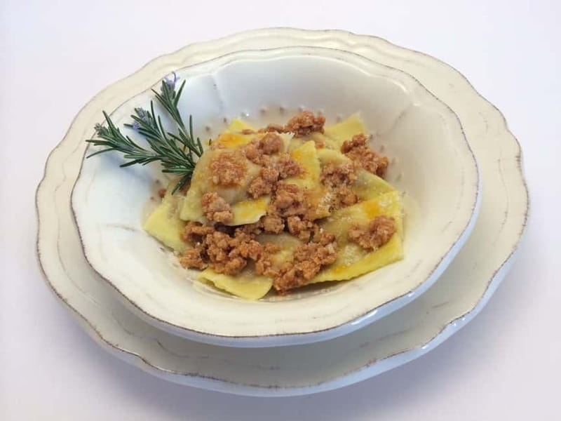 From Lake Garda: MANTOVA History & Nature - An In-Depth Look at the Mantova Day Trip