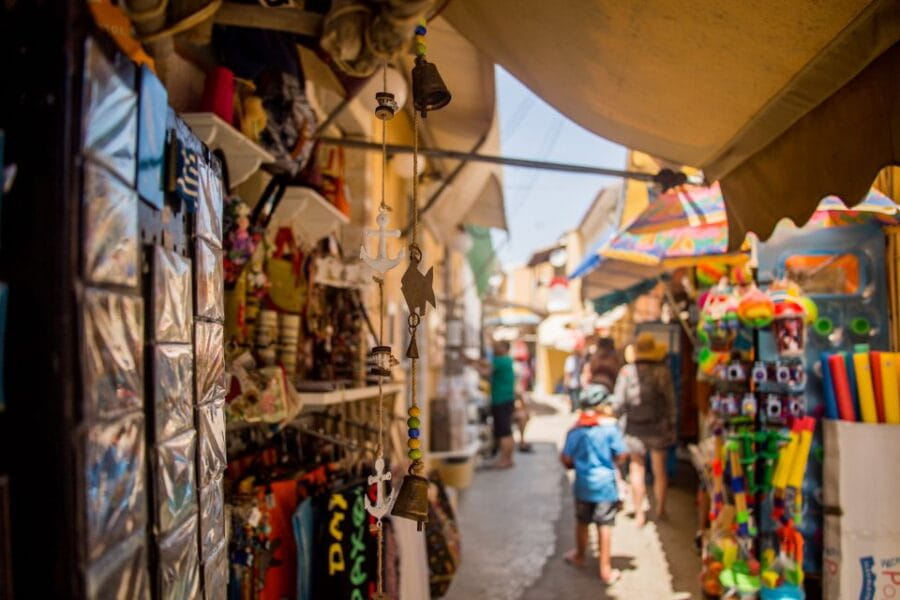 From Lefkimmi: Paxos, Antipaxos & Blue Caves Speedboat Tour - Who Will Love This Tour?