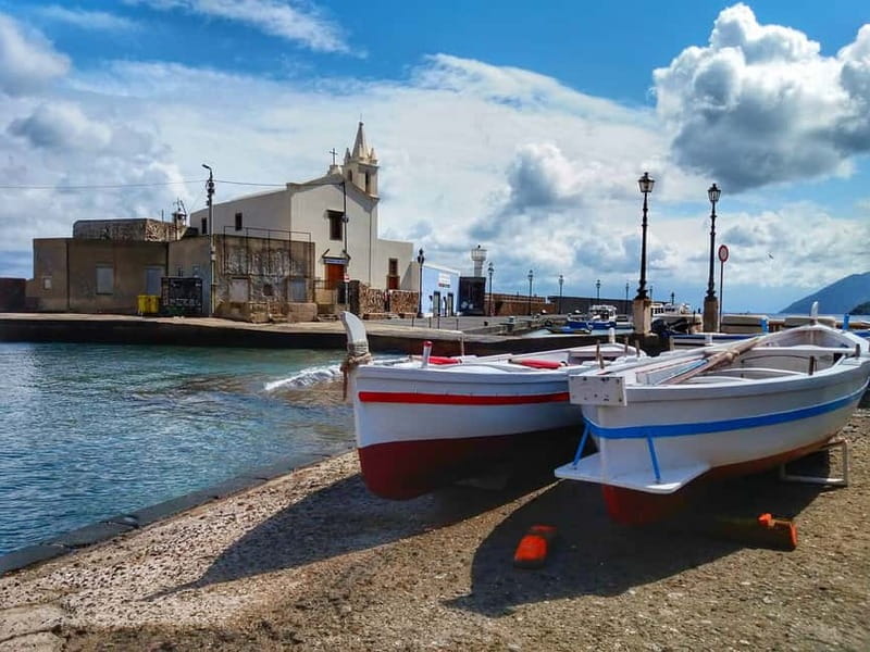 From Lipari: Boat Tour to Salina with Stops - Detailed Breakdown of the Itinerary