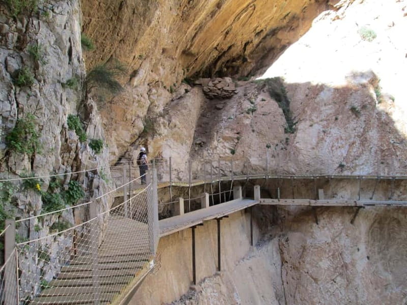 From Malaga: Caminito del Rey Tour with Entry & Pickup - Transportation and Logistics: Why They Matter