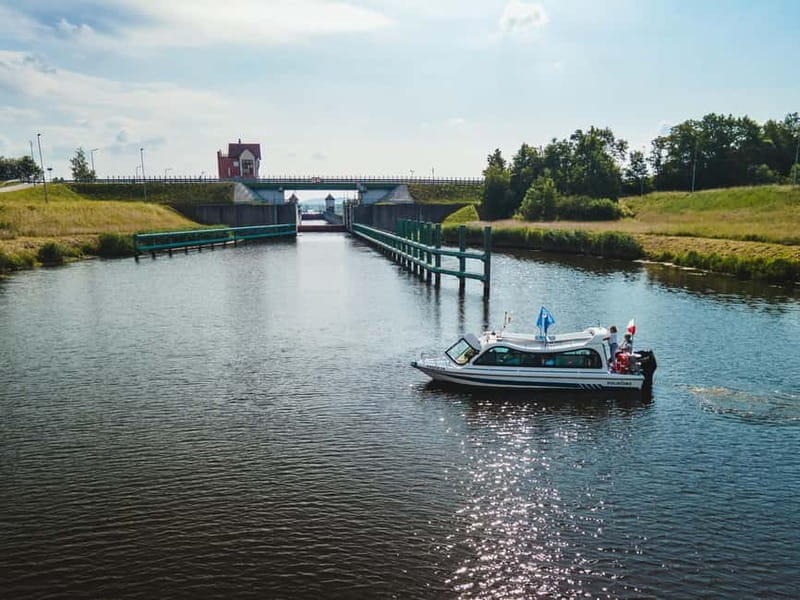 From Owicim: Scenic Boat Cruise to Krakow - Detailed Breakdown of the Itinerary and Route