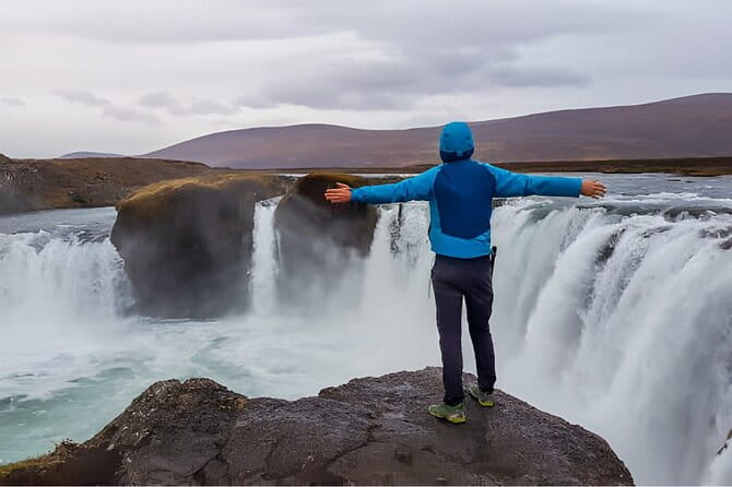 From Reykjavik: Full Day Private Golden Circle Tour in Iceland - Witnessing Earth’s Power at Geysir Geothermal Area