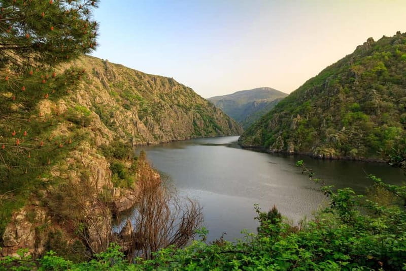 From Santiago: Ribeira Sacra & Sil River Canyon Boat Tour - Galicia’s Ancient Monastery: San Pedro de Rocas