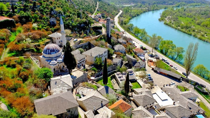 From Sarajevo: Bridges & Beauty - Mostar & Herzegovina Tour - From Konjic to Jablanica: Battlefields and Lake Views