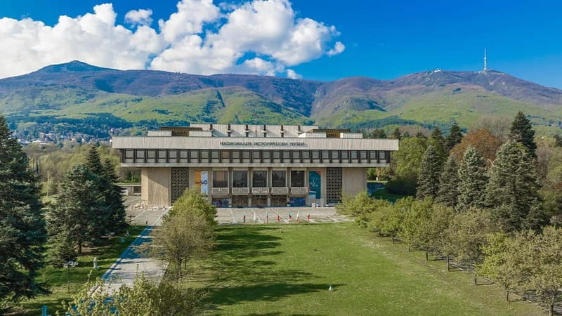 From Sofia: Guided Private Sightseeing Day Trip - Exploring Bulgaria’s Past at the National Museum of History