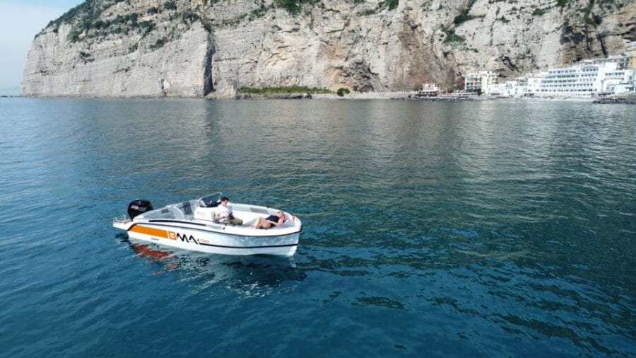 From Sorrento: Island and Capri Boat Tour - The Coastline: Sorrento’s Prominent Features