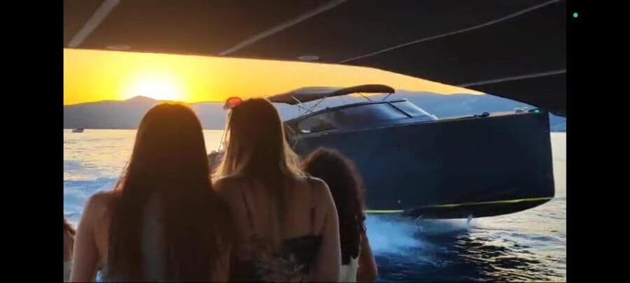 From Split: PRIVATE Sunset Powerboat Cruise with Drinks - Who This Experience Suits Best