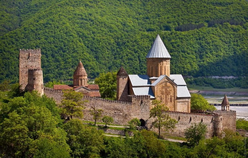 From Tbilisi: Kazbegi Day Trip with Ananuri & Gudauri - Who Will Love This Tour?