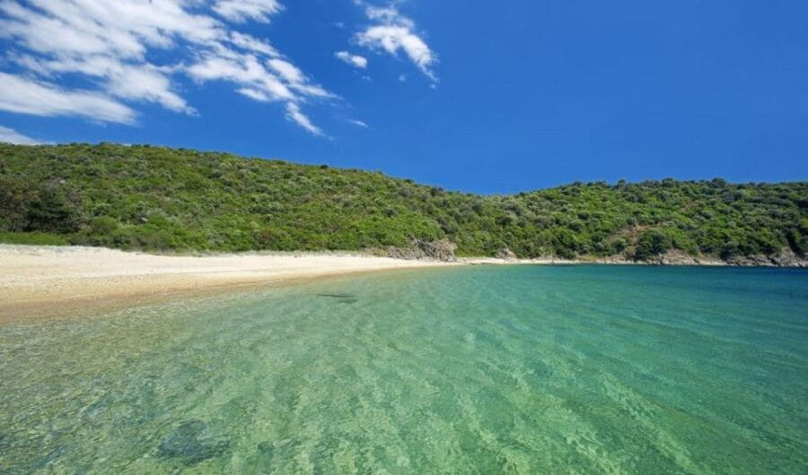 From Thessaloniki: Halkidiki Blue Lagoon Pirate Boat Cruise - Secluded Sithonia Beaches and Majestic Diaporos Islands