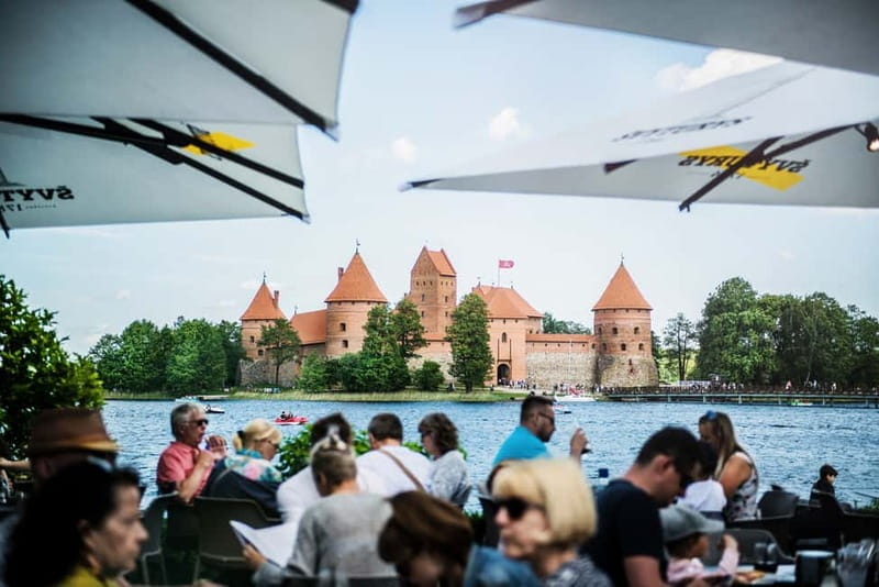 From Vilnius: tour to Trakai with kybynai tasting - Price and Logistics: Good Value for a Private Experience
