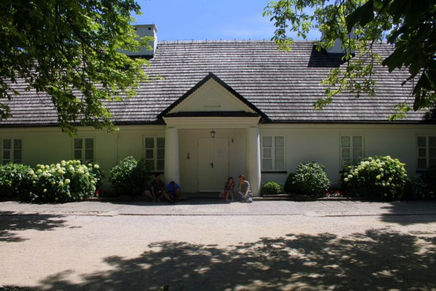 From Warsaw: Tour to Chopin's Birthplace - elazowa Wola - Exploring the Journey: From Warsaw to elazowa Wola