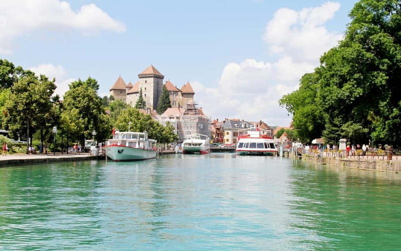 Full-day private tour from Geneva to Annecy - Exploring Annecy: What Makes It Special