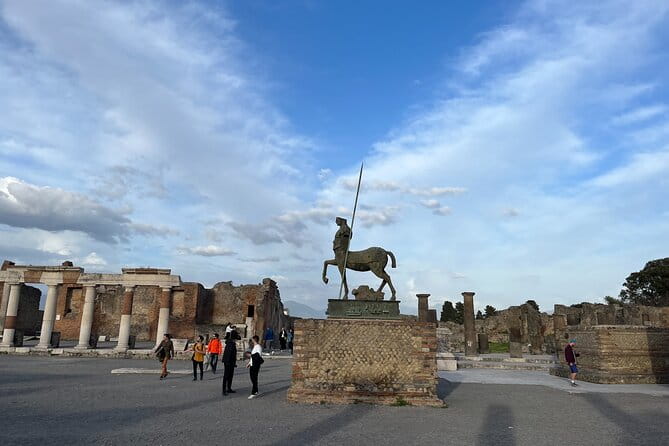 Full Day Private Tour to Pompeii, Herculaneum and Oplontis - Optional Lunch and Wine Tasting: A Taste of Vesuvius