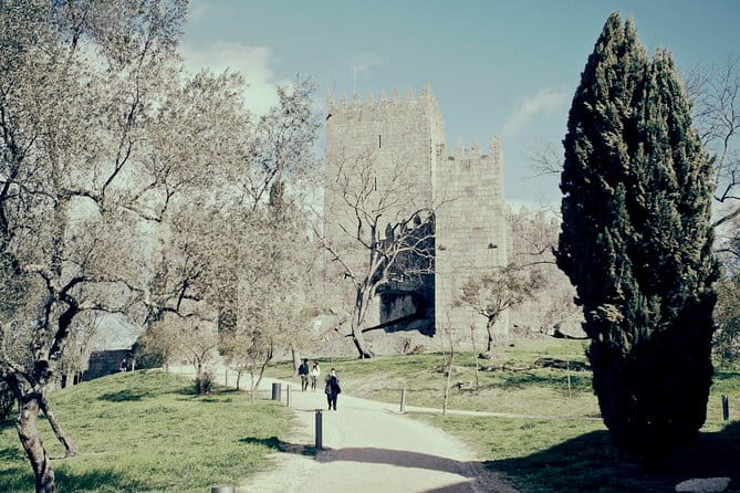 Full-Day Tour to Guimarães and Braga from Porto - The Scenic and Spiritual Charm of Braga