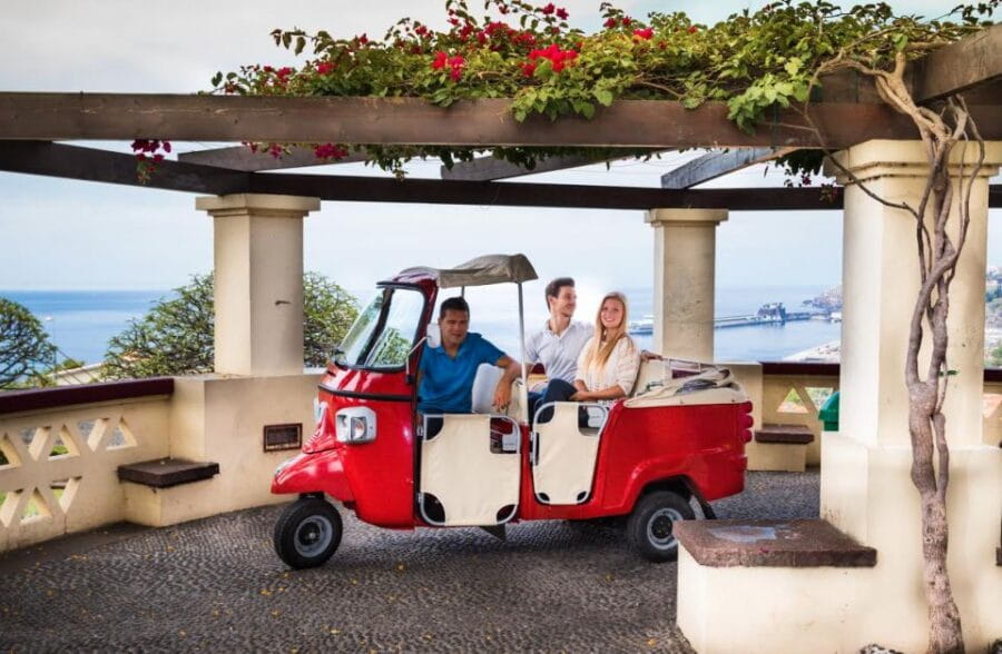 Funchal: Best Viewpoints Guided Tuk Tuk Tour - The Guides Make the Difference