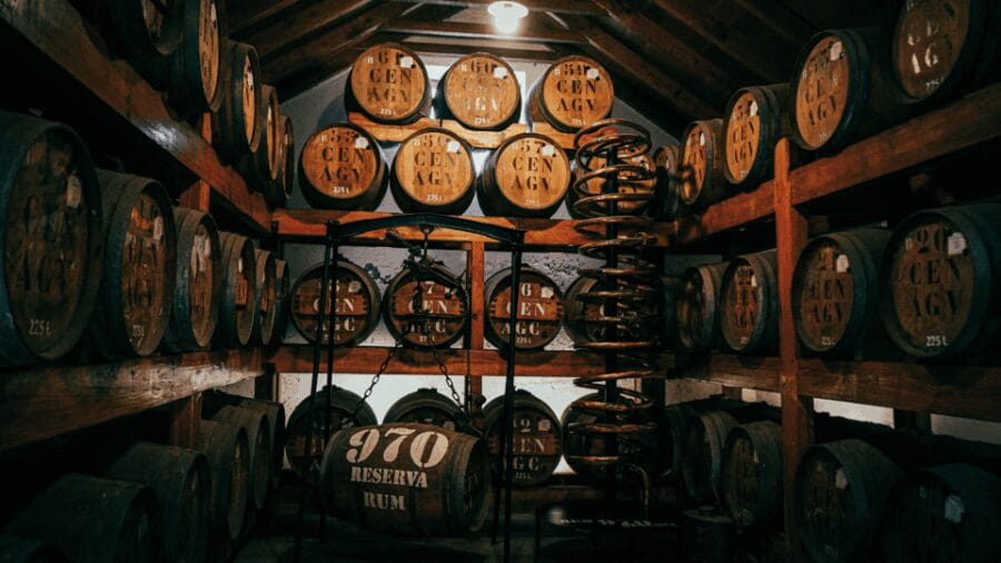 Funchal: Pico do Areeiro to Santana 4x4 East Tour - What Makes This Tour Stand Out