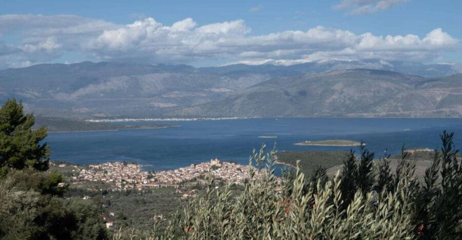 Galaxidi: 2h Tour around The Traditional Maritime Village - The Guides: Konstantinos and Spyros