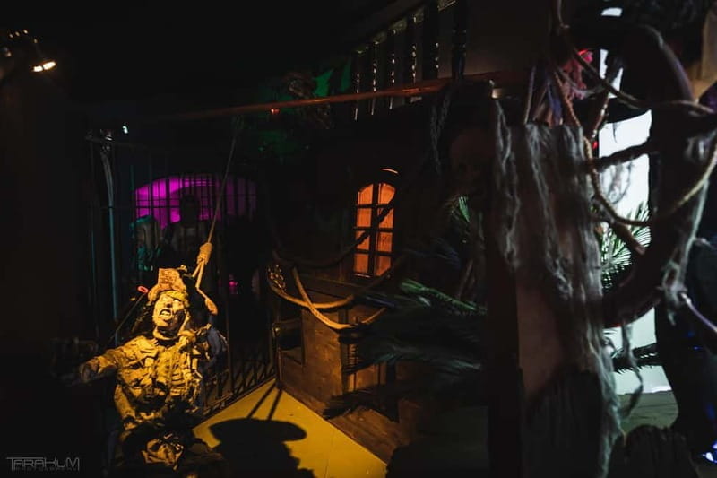 Gdansk: Tower of Secrets and Wax Figure Museum - The Practical Side: Logistics, Pricing, and Tips