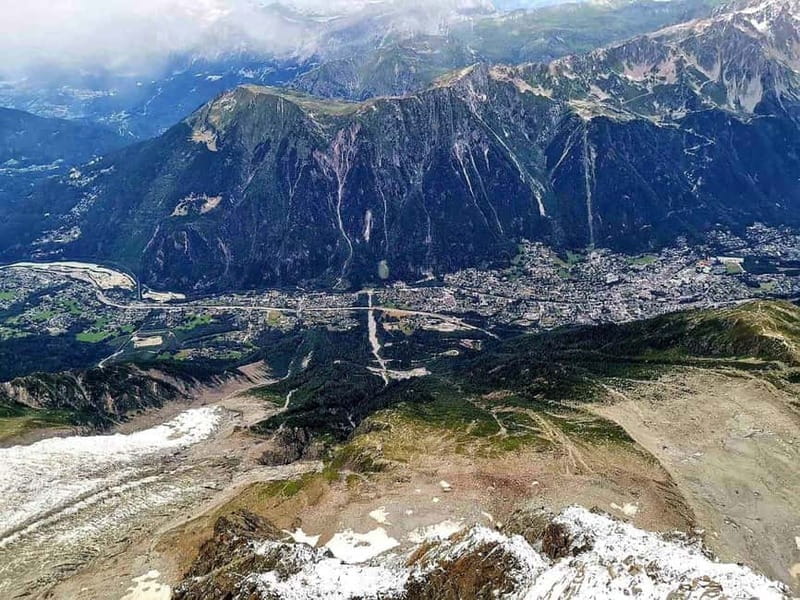 Geneva: Glacier 3000 Tour with Alpine Coaster & Glacier Walk - Reaching the Heights: The Glacier 3000 Cable Car