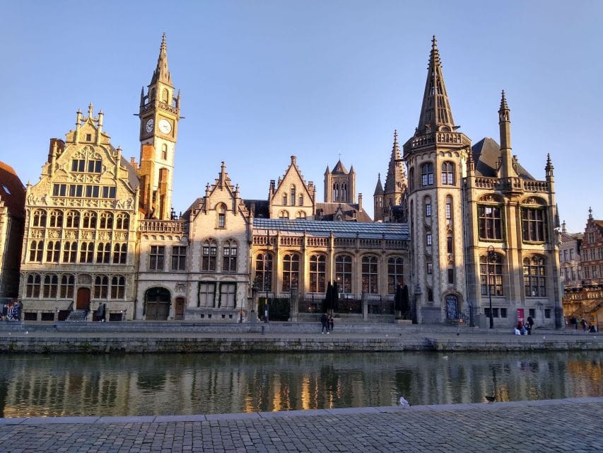 Ghent: Private Tour in Historical Center - The Living Canvas of the Old Harbour and Guild Houses