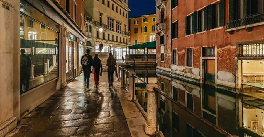 Ghosts of Venice: Malibran Theater and Fondamenta Nuova - The Perfect Mix: Authenticity Meets Atmosphere