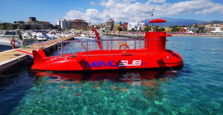 Giardini Naxos: Semi-Submarine Tour to Isola Bella - The Sum Up