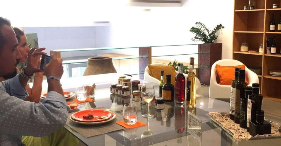 Giardini Naxos, Taormina: Sicilian Tasting Oil Wine Product - The Details: Making the Most of This Experience